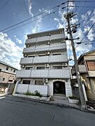 カモエKマンション 1階 築38年3ヶ月の賃貸物件