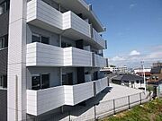 浜松駅よりバス11分 徒歩5分 1階 築11年の賃貸物件