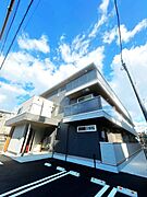 浜松駅よりバス5分 徒歩4分 2階 築1年8ヶ月の賃貸物件