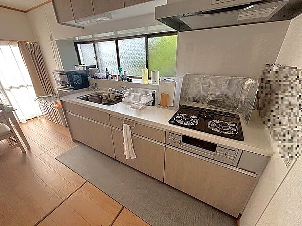 detached 宮城県亘理郡亘理町字上浜街道
地図を見る