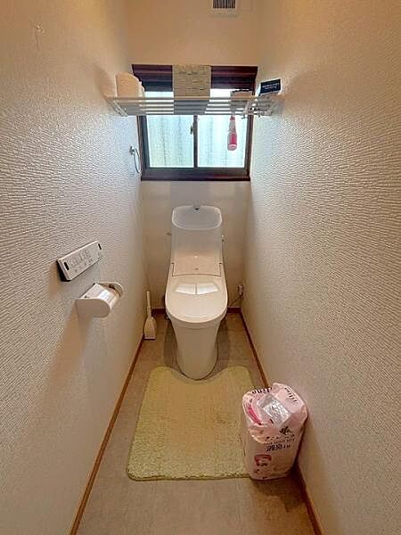 detached 宮城県亘理郡亘理町字上浜街道
地図を見る