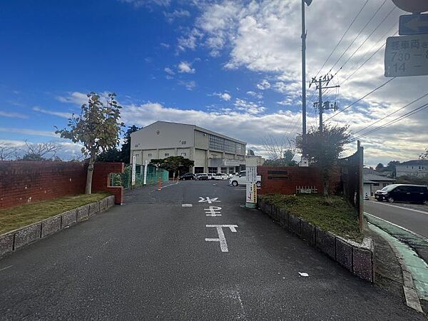 detached 宮城県塩竈市字伊保石
地図を見る