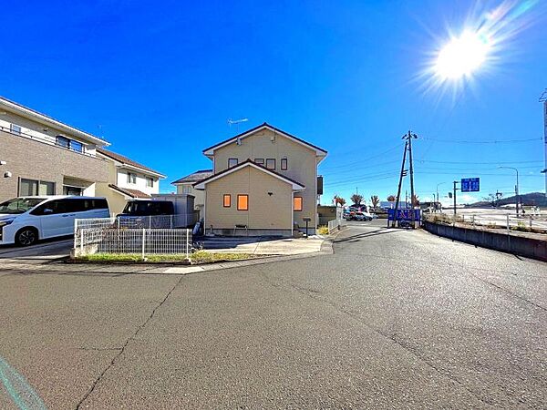 detached 宮城県柴田郡大河原町字広表
地図を見る