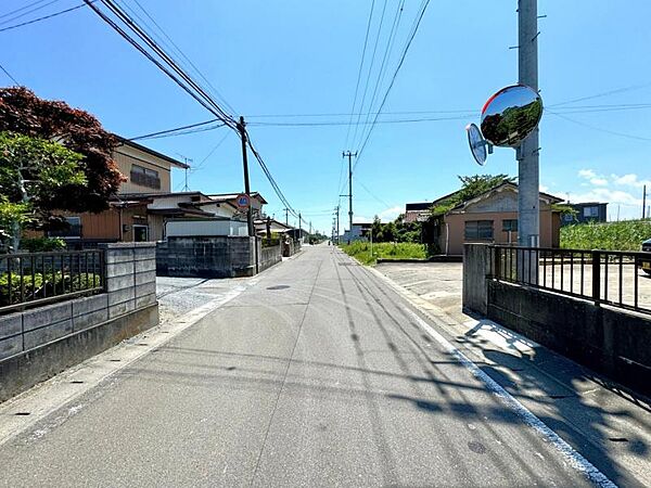 detached 宮城県亘理郡亘理町逢隈中泉字上谷地
地図を見る
