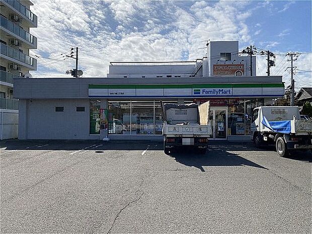 ファミリーマート仙台八幡二丁目店 徒歩8分。 610m