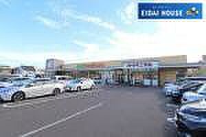 ヨークベニマル塩釜北浜店 徒歩27分。 2110m