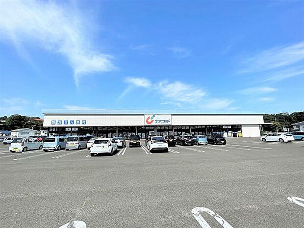 カワチ薬品多賀城店 徒歩21分。 1620m
