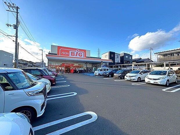 イオンタウン仙台郡山 徒歩2分。 150m