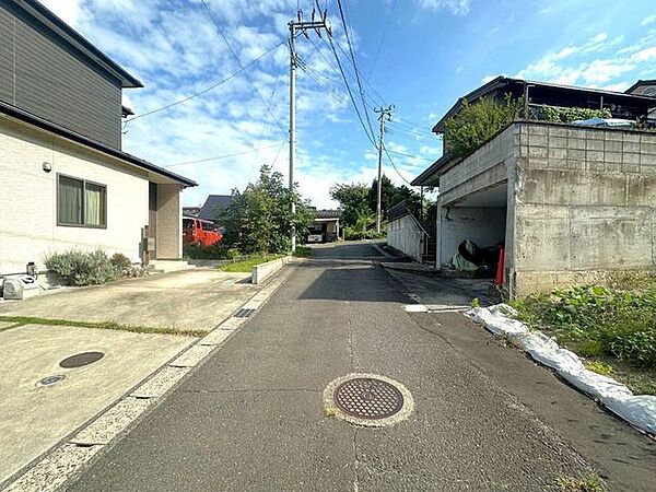 現地