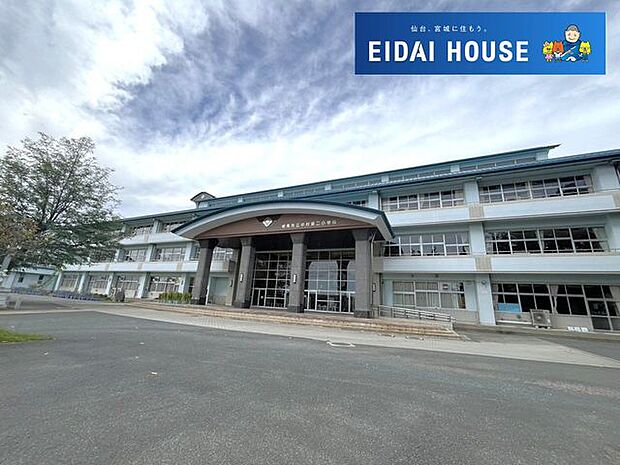 相馬市立中村第二小学校 徒歩52分。 4140m