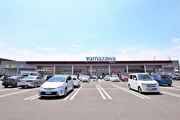 ヤマザワ多賀城店 徒歩14分。 1100m