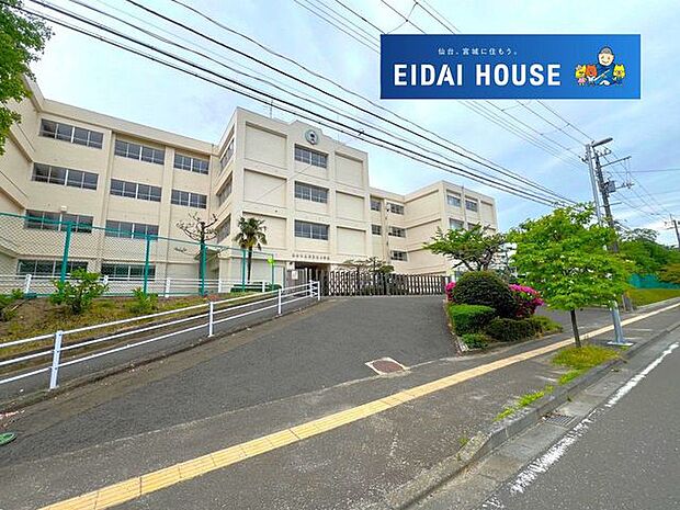 仙台市立将監西小学校 徒歩7分。 520m