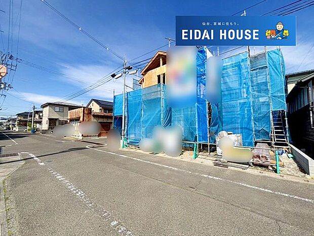 前面道路を含む現地現況外観写真