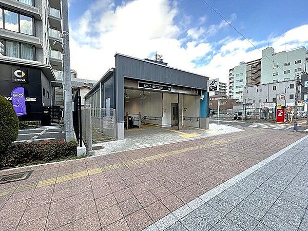 大町西公園駅(仙台市交通局 東西線) 徒歩8分。 620m
