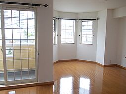 ピアッツァ羽倉崎 1階1LDKのリビング/ダイニング