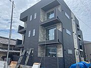 泉佐野駅より徒歩5分 3階 築1年1ヶ月の賃貸物件