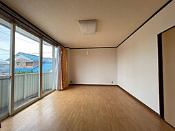 コート下大行寺 2階2DKのリビング/ダイニング