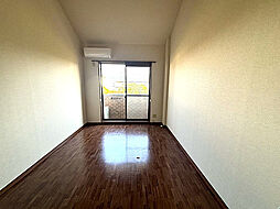 ヴィラワイエフ13 2階1Kのリビング/ダイニング