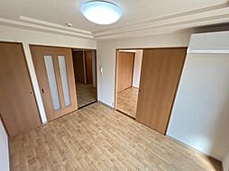 フォレストリバー 1階2LDKの室内