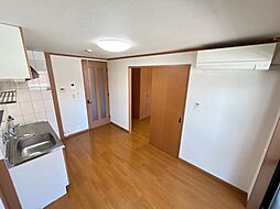 シャルマンコート1番館 1階2DKの室内