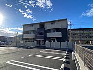 滋賀県米原市下多良2丁目：物件画像／ピタットハウス長浜店　株式会社アソシエホーム