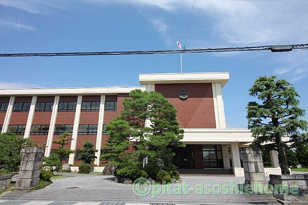 小学校「長浜市立神照小学校まで321m」