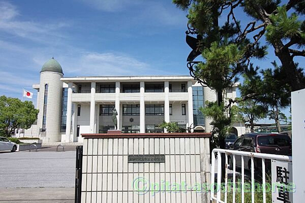 中学校「長浜市立北中学校まで1277m」