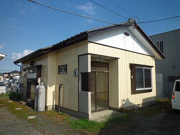detached 茨城県常陸太田市木崎二町

地図を見る
