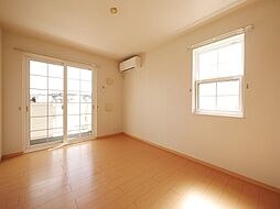 サンプラシード 101 1階2DKのリビング/ダイニング