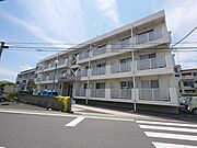 大甕駅より徒歩7分 築23年8ヶ月 3階建の賃貸物件