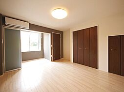 un　poireau（アン　ポワロー） 102 1階1Kのリビング/ダイニング