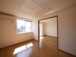 メゾンエレガントIII 101 1階2DKのリビング/ダイニング