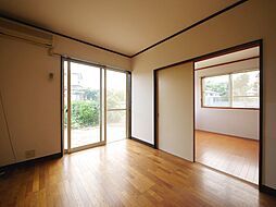 アーバンシティpart2 103 1階2Kのリビング/ダイニング