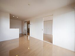 メゾン・ラーテーヌC 202 2階2LDKのリビング/ダイニング