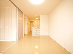 ミルメゾンB 101 1階1LDKのリビング/ダイニング