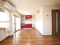 第2陽光ハイツ 302 3階1LDKのリビング/ダイニング