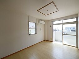 グリーンヒルズII 101 1階1LDKのリビング/ダイニング