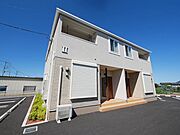 河合駅より徒歩8分 築5年10ヶ月 2階建の賃貸物件