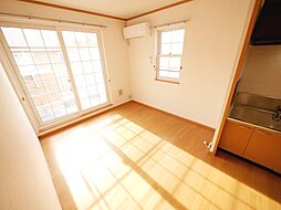 サンパティークB 203 2階2LDKのリビング/ダイニング