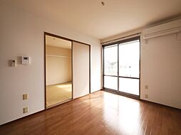 ベルドミールB 203 2階2DKのリビング/ダイニング