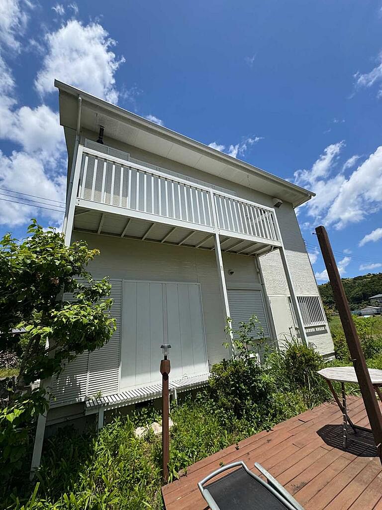 Image 8