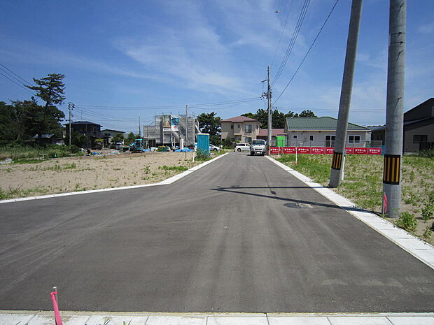 現地前面道路状況