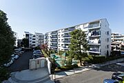 武蔵浦和駅より徒歩12分 築38年9ヶ月 5階建の賃貸物件