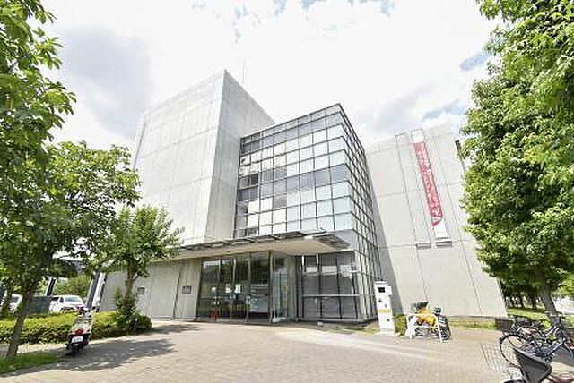 役所「さいたま市北区役所まで1004ｍ」