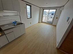 メゾンファルコA 204 2階2LDKのリビング/ダイニング