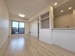 シャンベルジュ　依井II 205 2階2LDKのリビング/ダイニング