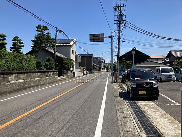 前面道路含む現地写真