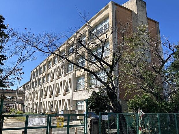 宮田小学校 1100m