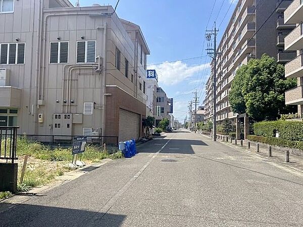 前面道路含む現地写真