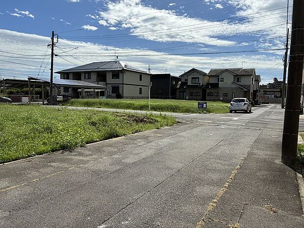前面道路含む現地写真